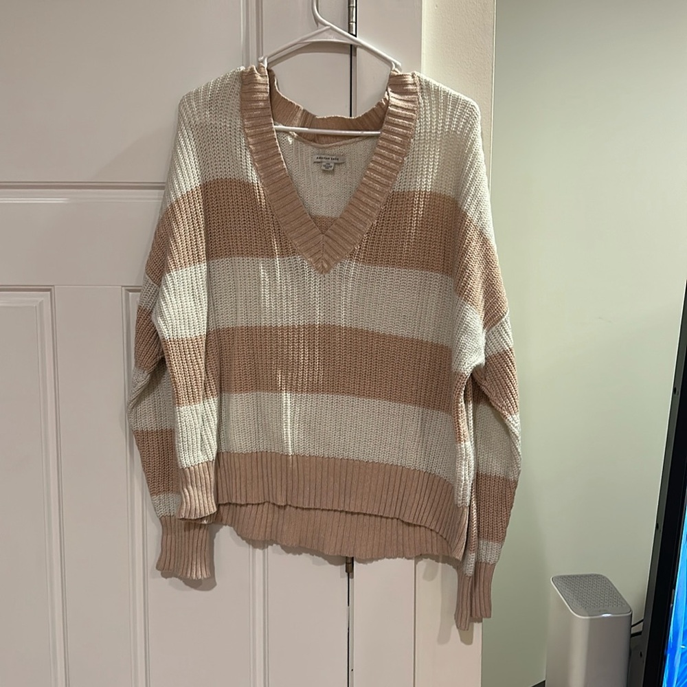 American Eagle sweater!
